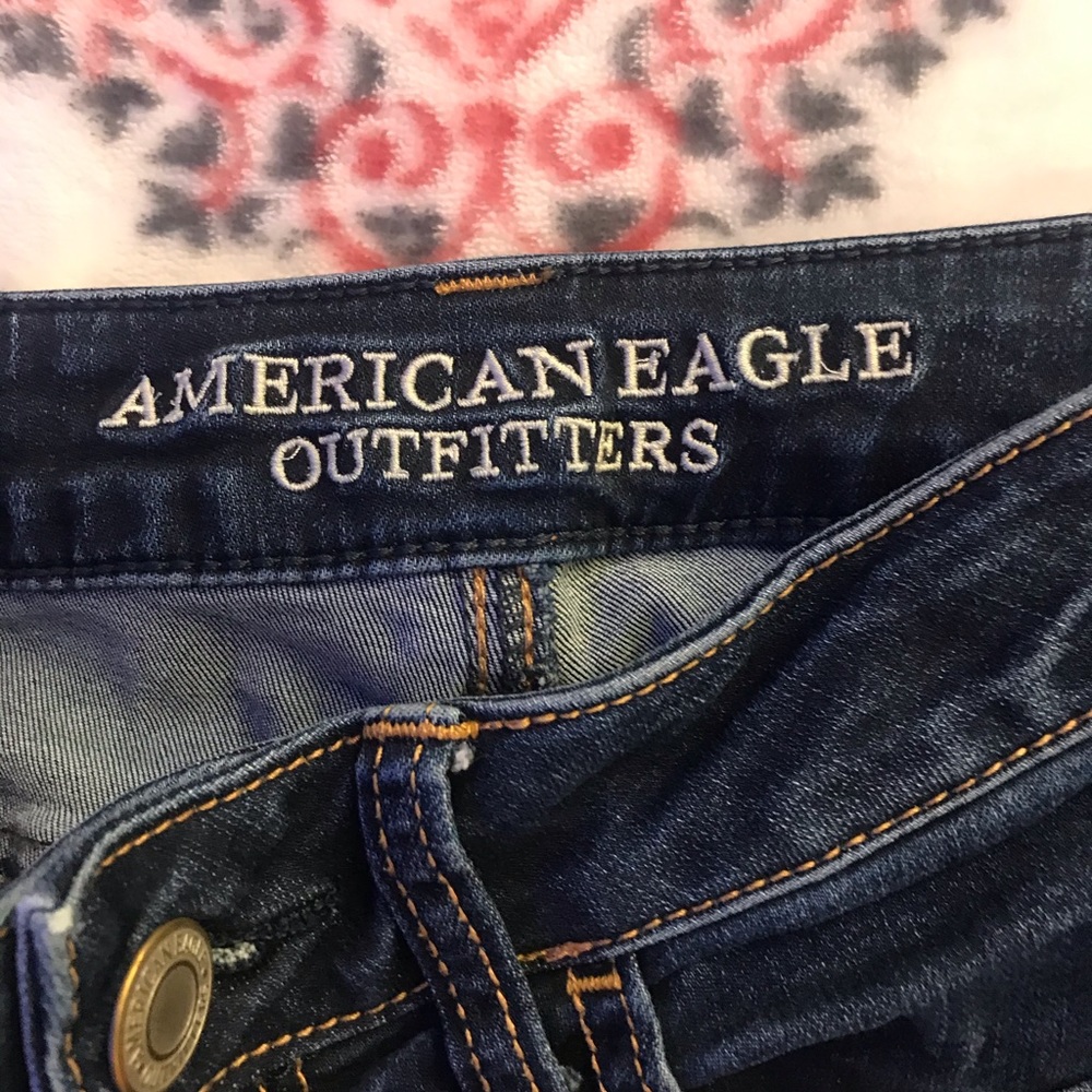 American Eagle High Rise Jeans - Picture 3 of 5